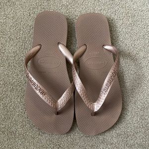 Havaianas | Metallic Flip Flops